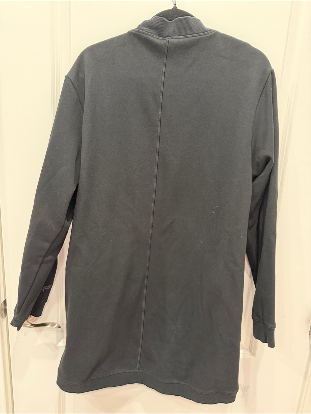 Fabletics Black Open-Front Utility Jacket - Picture 4 of 4